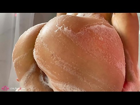 ❤️ Brunetė masturbuoja putytę su vibratoriumi iki intensyvaus orgazmo duše ❤❌ Gražus porno prie mūsų ❤